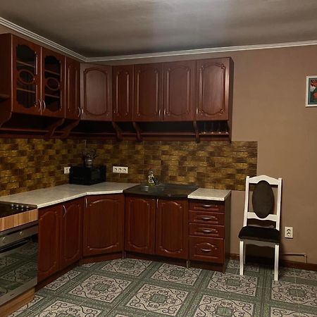 伊凡娜弗兰卡街度假屋 Verkhnyaya Rozhanka 外观 照片